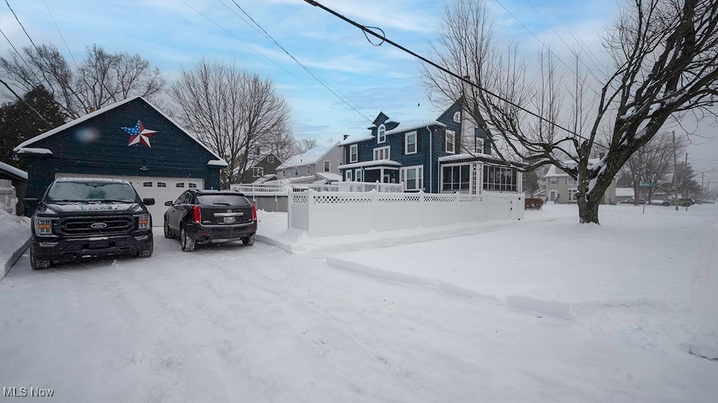 Weir Thomas Realty Companys - Residential