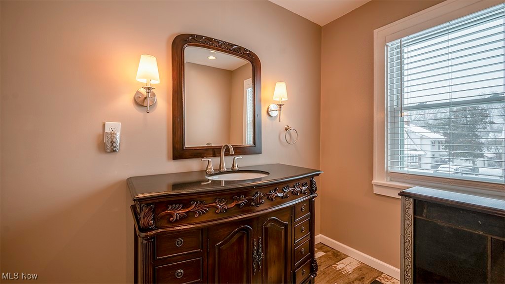 Weir Thomas Realty Companys - Residential