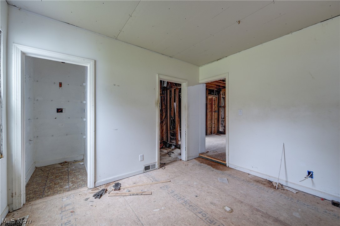 Vineyard Beach Sub - Residential