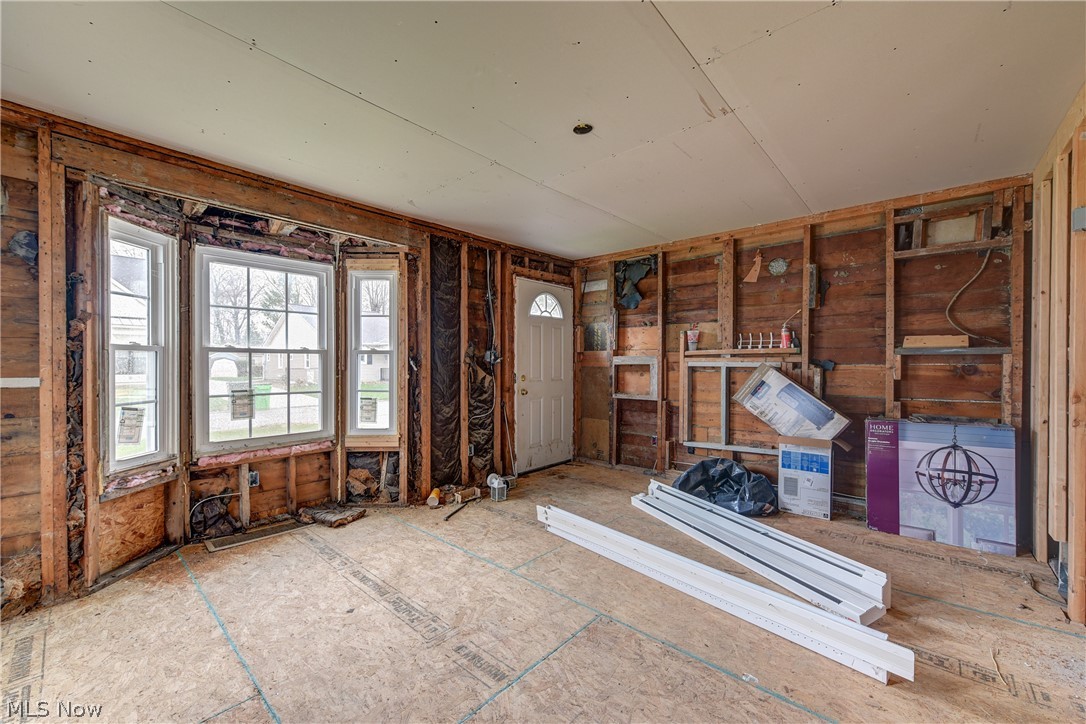 Vineyard Beach Sub - Residential