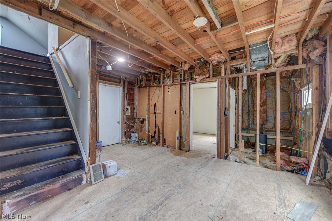 Vineyard Beach Sub - Residential