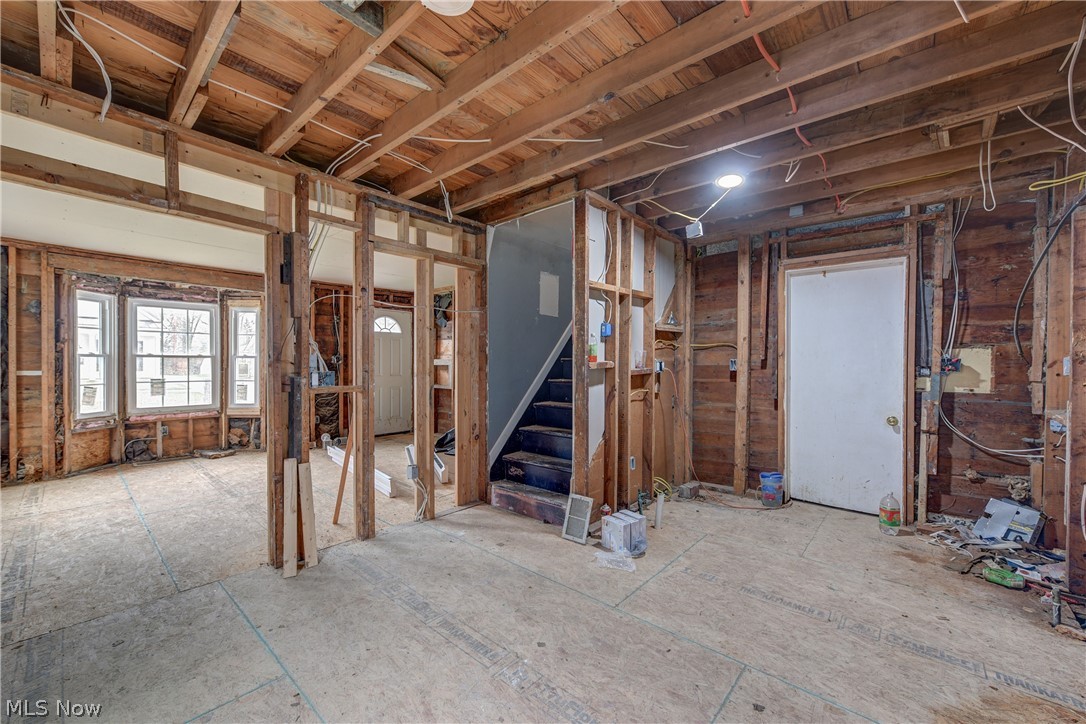 Vineyard Beach Sub - Residential