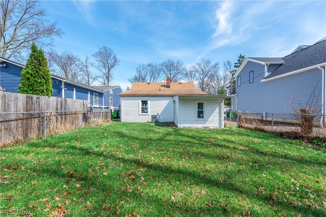 Vineyard Beach Sub - Residential