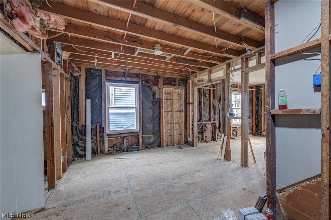 Vineyard Beach Sub - Residential