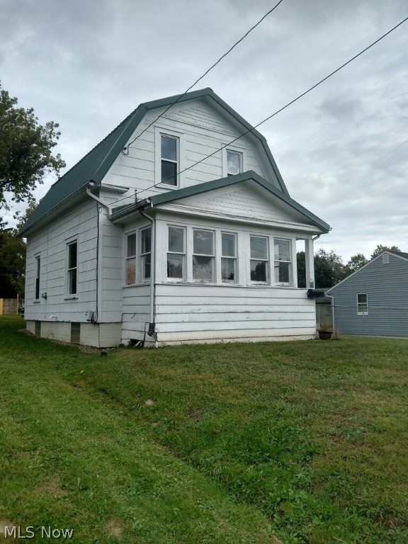 Absolute Real Estate Auction -held on site. The property consists of a two story house built in 1919.The house has 2 bedrooms, full basement and 1560 sq. ft. living space. The house a number of updates including new metal roof, windows, glass block windows in basement and tile around the house. At this time the house has been stripped out to the walls and looking for a buyer to take their plans and rebuild to your satisfaction. TERMS- There will be a 10% nonrefundable down payment due the day of the auction and balance due in 30 days with no financing contingencies. Property sells as is the day you see it on auction day. NOTE- The house will be open 2 hours before the auction for inspection.