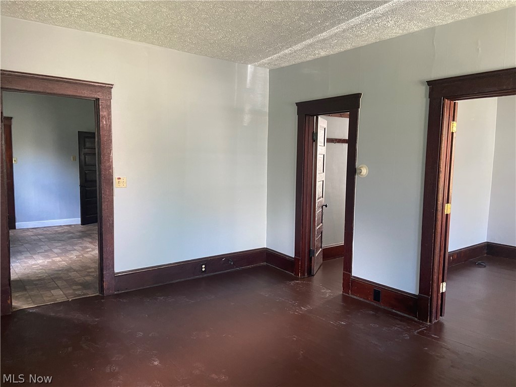 M P Kniolas Allotment - Residential Income