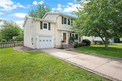 757 Abbe Road N, Elyria, OH 44035 - #: 5132081