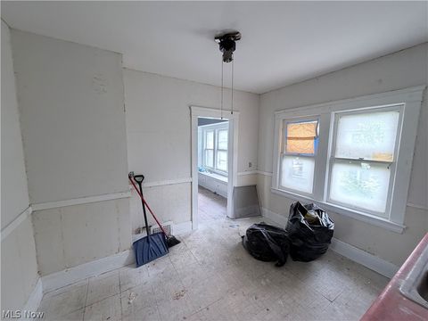 Tiny photo for 13508 Mann Avenue, East Cleveland, OH 44112 (MLS # 5209525)