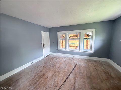 Tiny photo for 13508 Mann Avenue, East Cleveland, OH 44112 (MLS # 5209525)