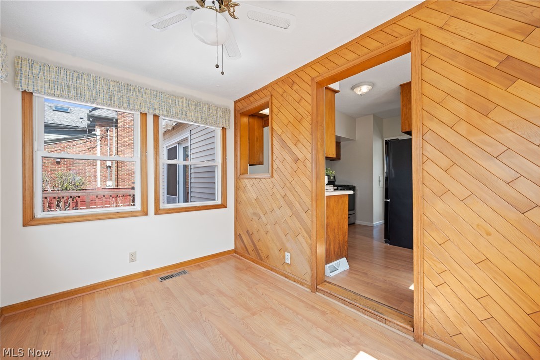 H A Barrs Detroit Road - Residential