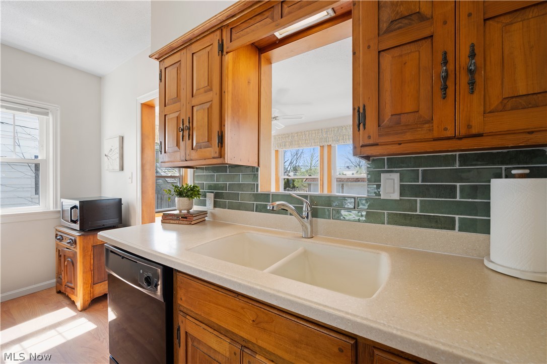 H A Barrs Detroit Road - Residential