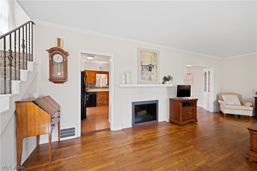 H A Barrs Detroit Road - Residential