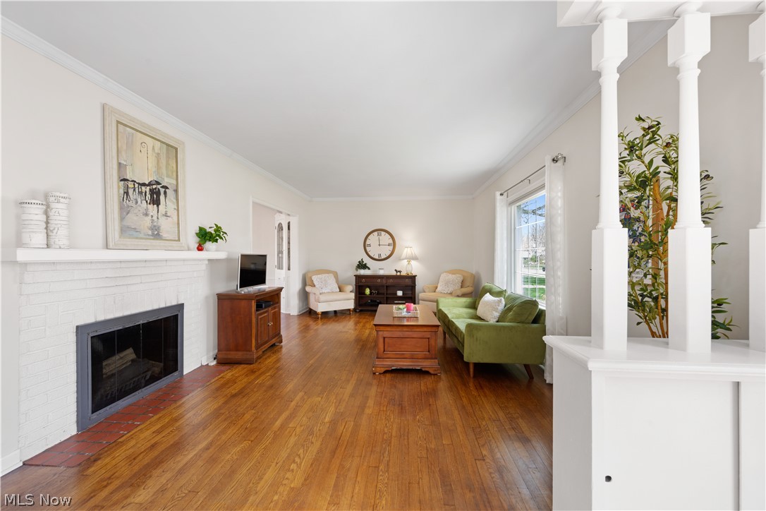 H A Barrs Detroit Road - Residential