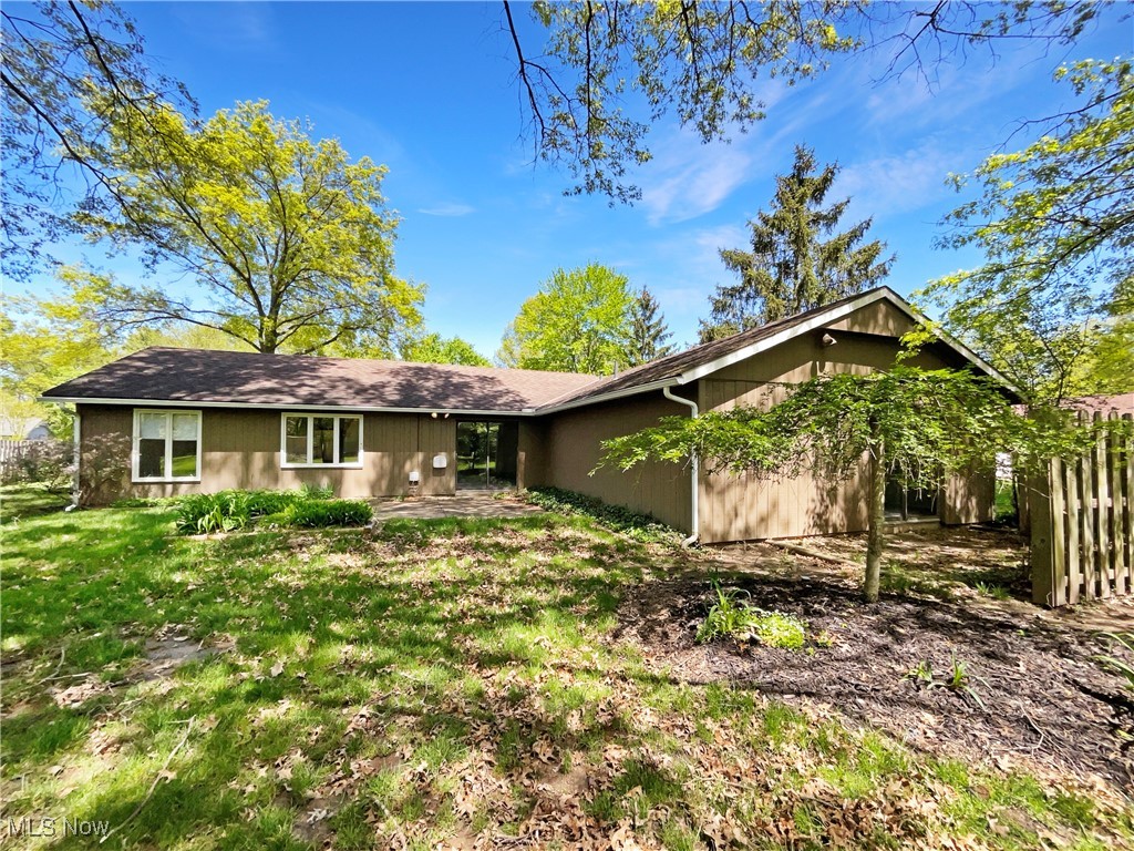10760 Waterfall Road, Strongsville, Ohio image 6