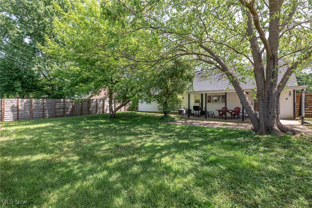 4875 Northwood Drive, Sheffield Lake, Ohio image 35