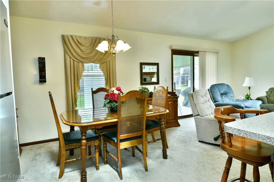689 Wyndclift Circle, Austintown, Ohio image 29