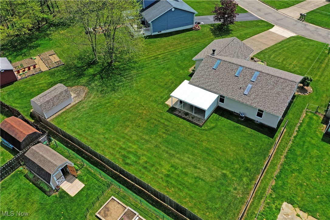 689 Wyndclift Circle, Austintown, Ohio image 46