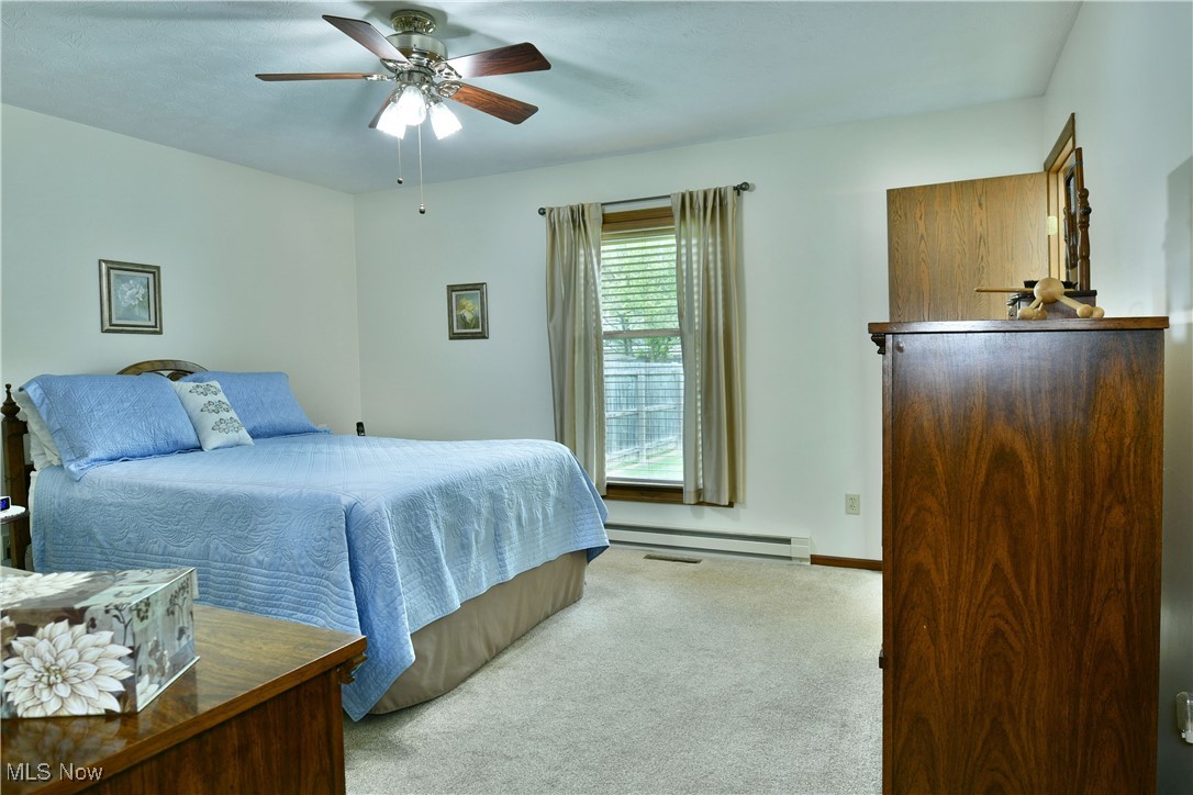 689 Wyndclift Circle, Austintown, Ohio image 21
