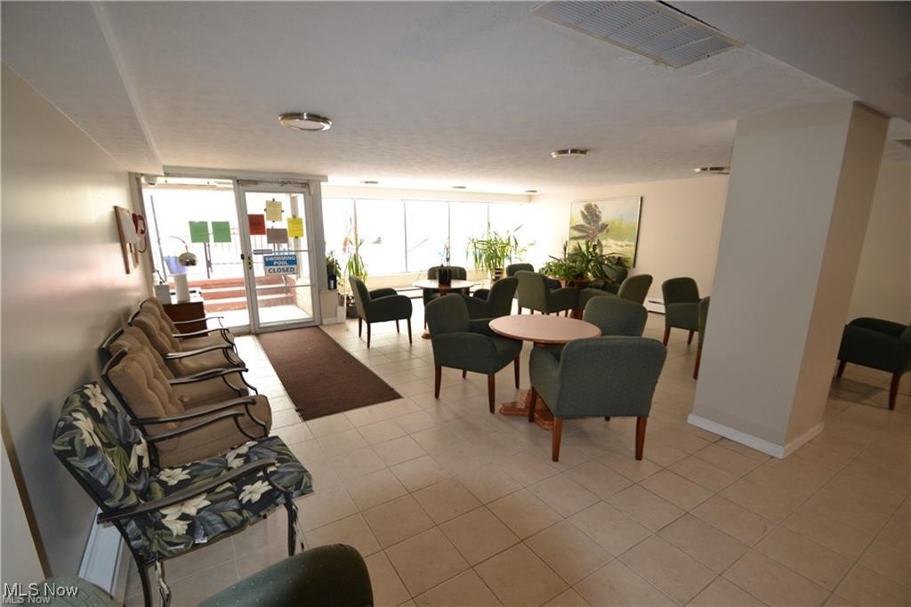 Envoy Condo - Residential