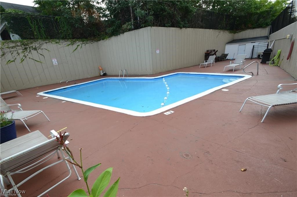 Envoy Condo - Residential