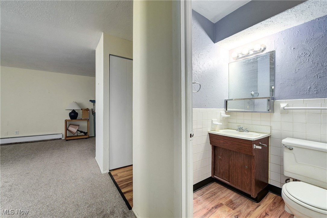 Envoy Condo - Residential