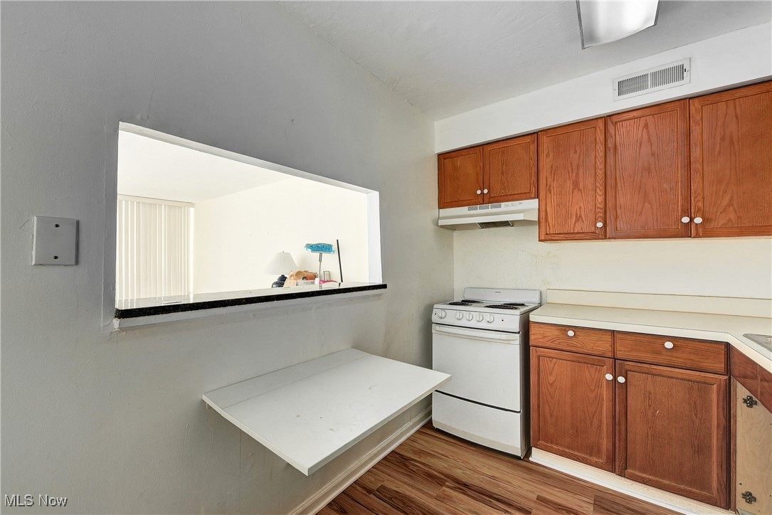 Envoy Condo - Residential