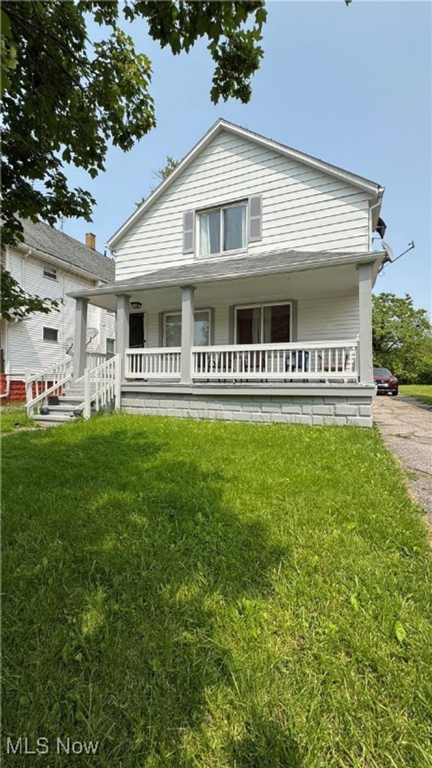 This well-maintained single-family home features 4 spacious bedrooms and 1 full bathroom, offering ample space and comfort for tenants. This property previously had a long term tenant who maintained this property well. It is now vacant and available for showings. 

Whether you're expanding your rental portfolio or diving into your first investment, this property is a great choice. It has passed the HUD Housing Quality Standards. Make this your next rental investment! Schedule a showing today! No wholesalers.