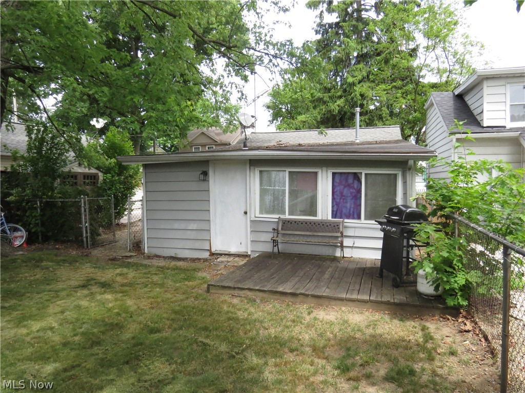 Willobee On The Lake 2 - Residential