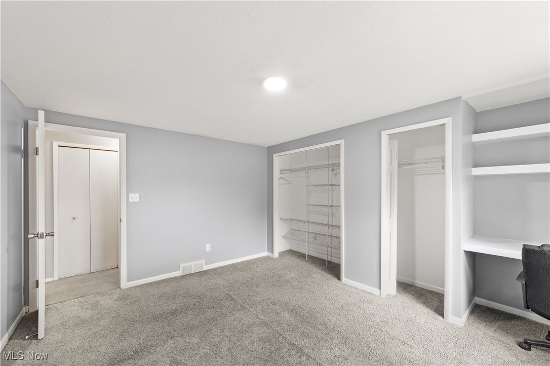 11560 Harbour Light Drive, North Royalton, Ohio image 16