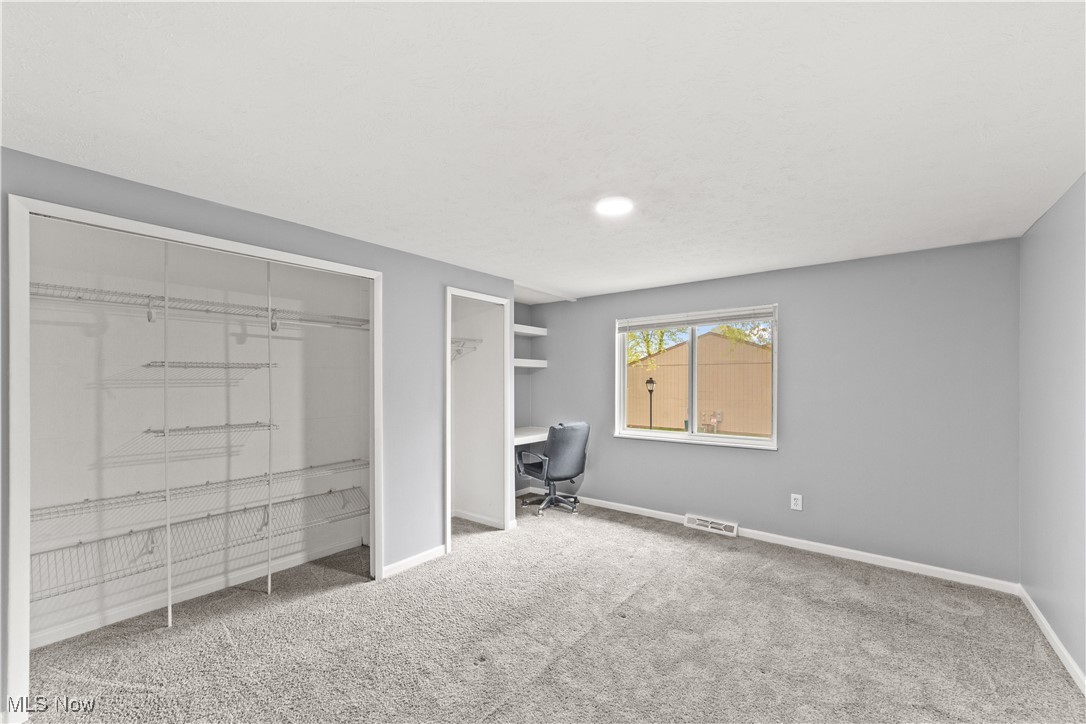 11560 Harbour Light Drive, North Royalton, Ohio image 15