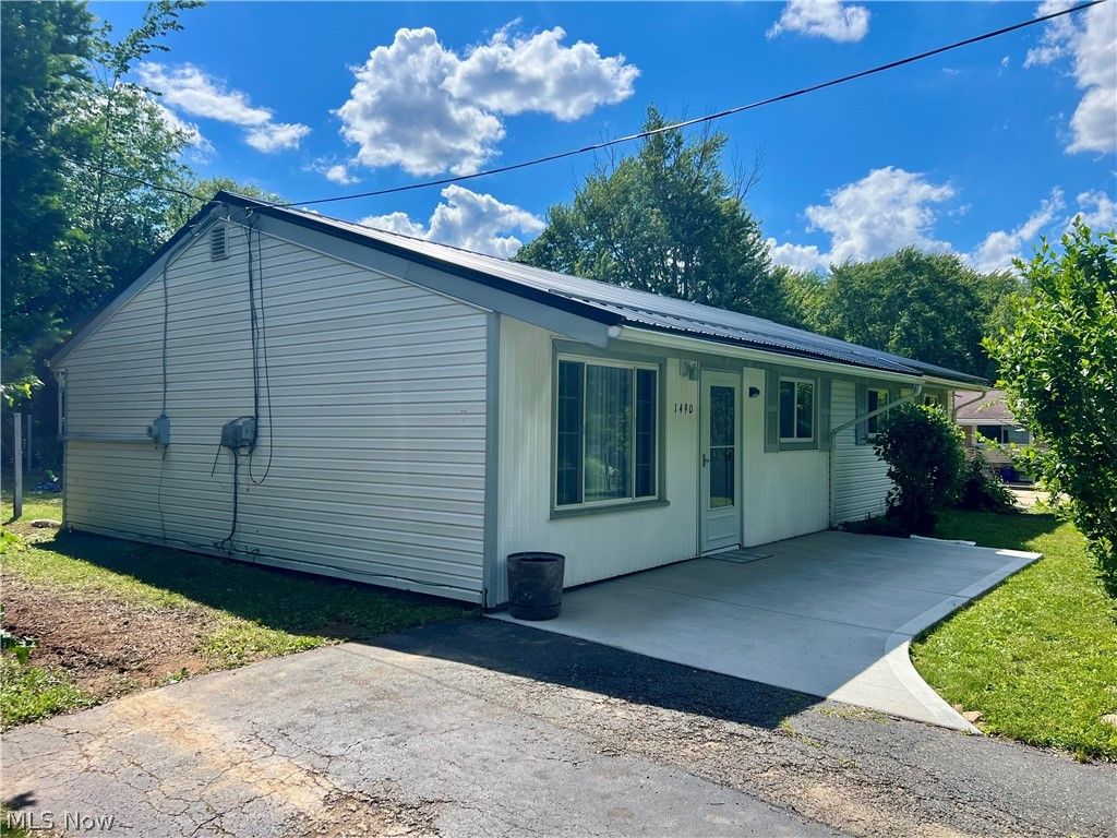 Photo of 1490 Arcadia Road, Kent, OH 44240 (MLS # 5219776)