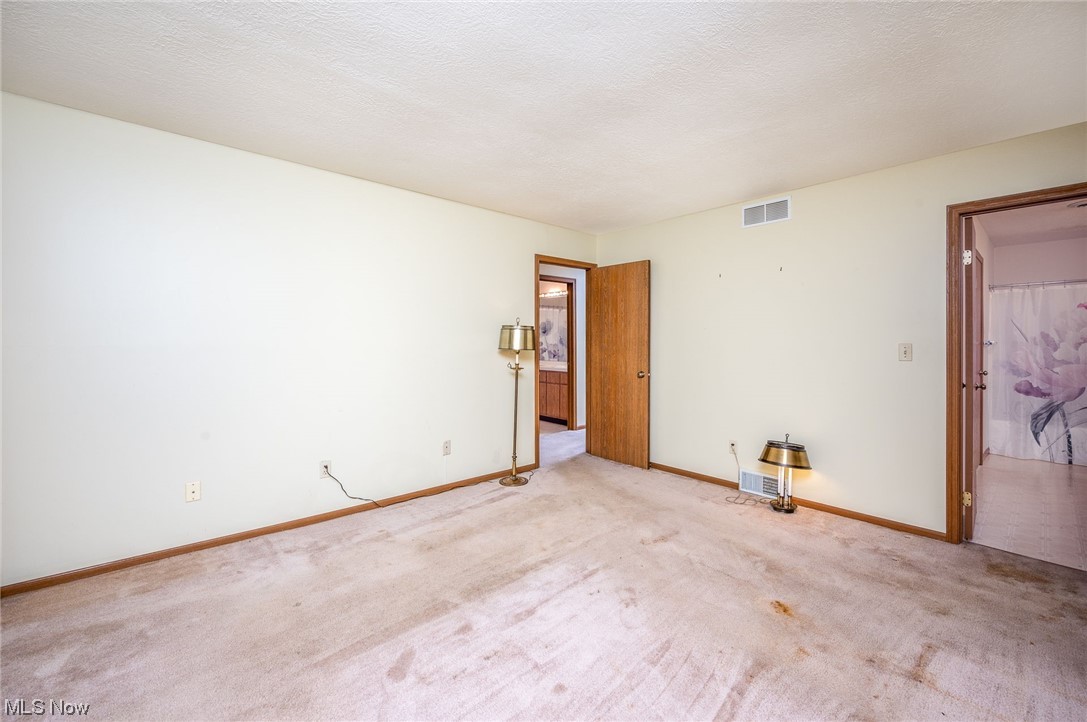 Mill Creek Woods Condo - Residential