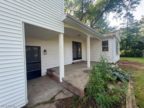 Homes For Rent - 6939 Highland Drive<br/> Cuyahoga County, Solon, OH 44139