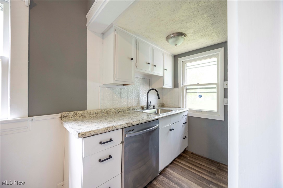 5210 Theodore Street, Maple Heights, Ohio image 10
