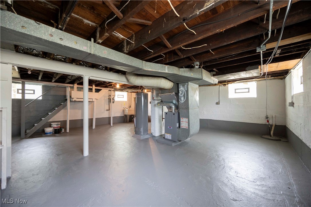 5210 Theodore Street, Maple Heights, Ohio image 34