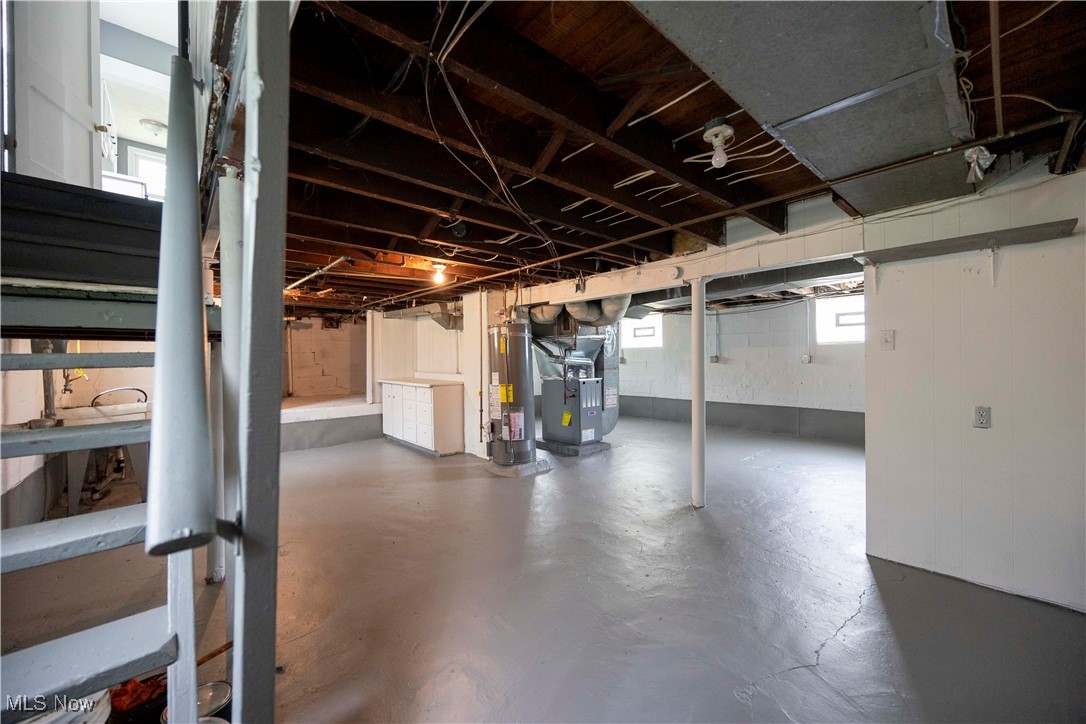 5210 Theodore Street, Maple Heights, Ohio image 30
