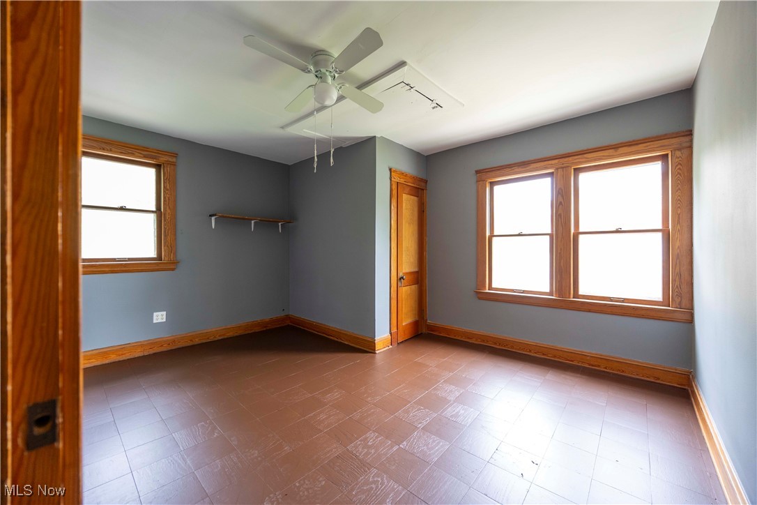 5210 Theodore Street, Maple Heights, Ohio image 27