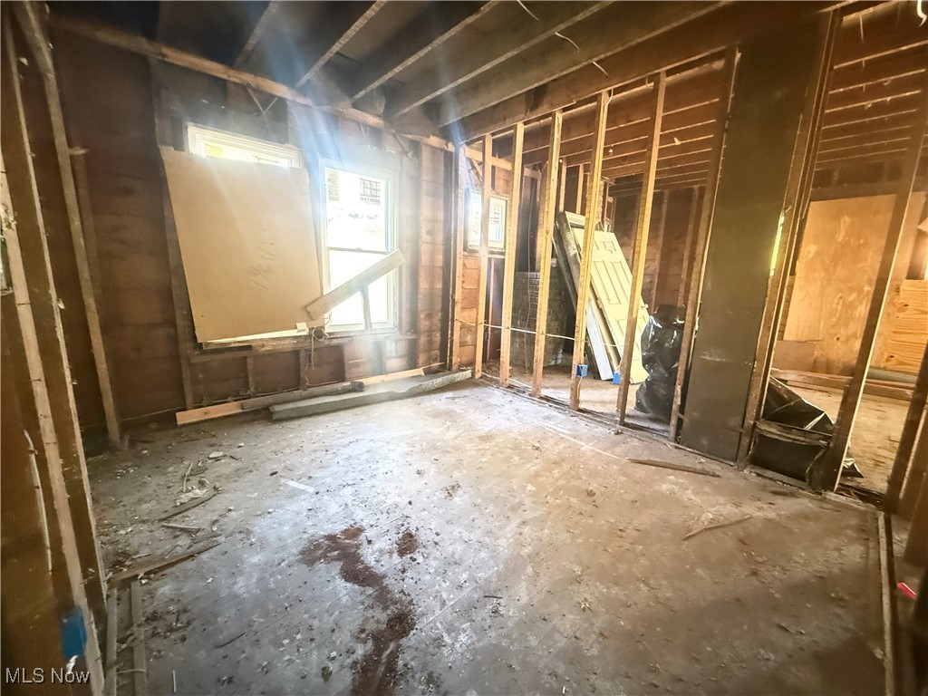 Euclid Lawn - Residential Income