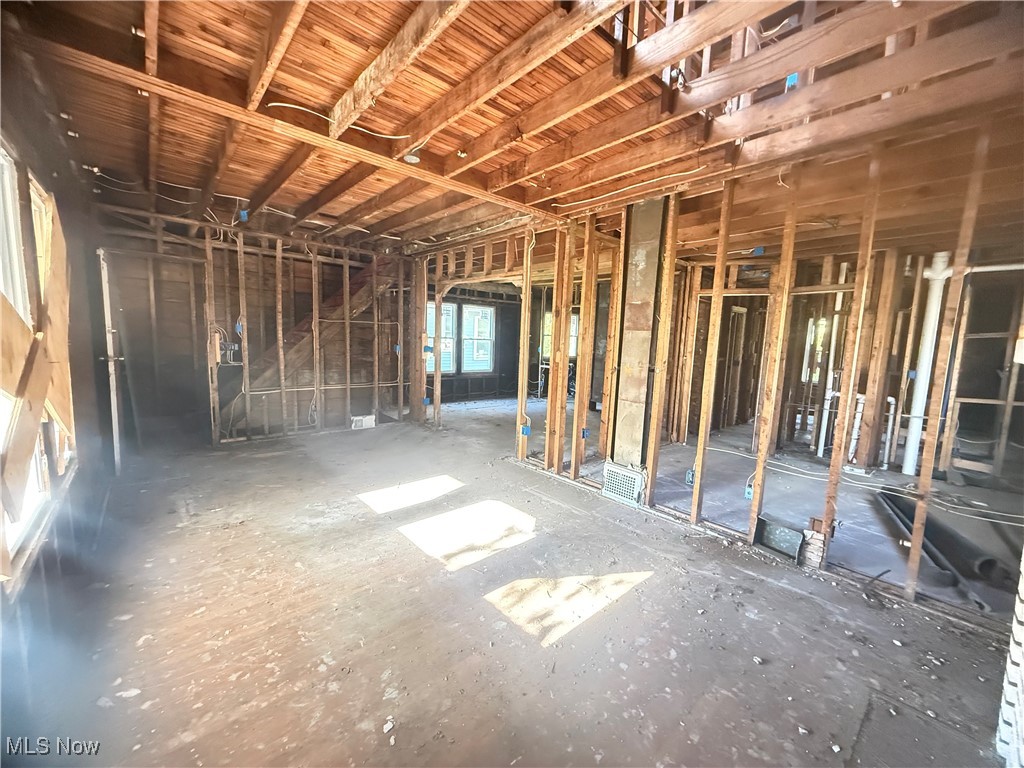 Euclid Lawn - Residential Income