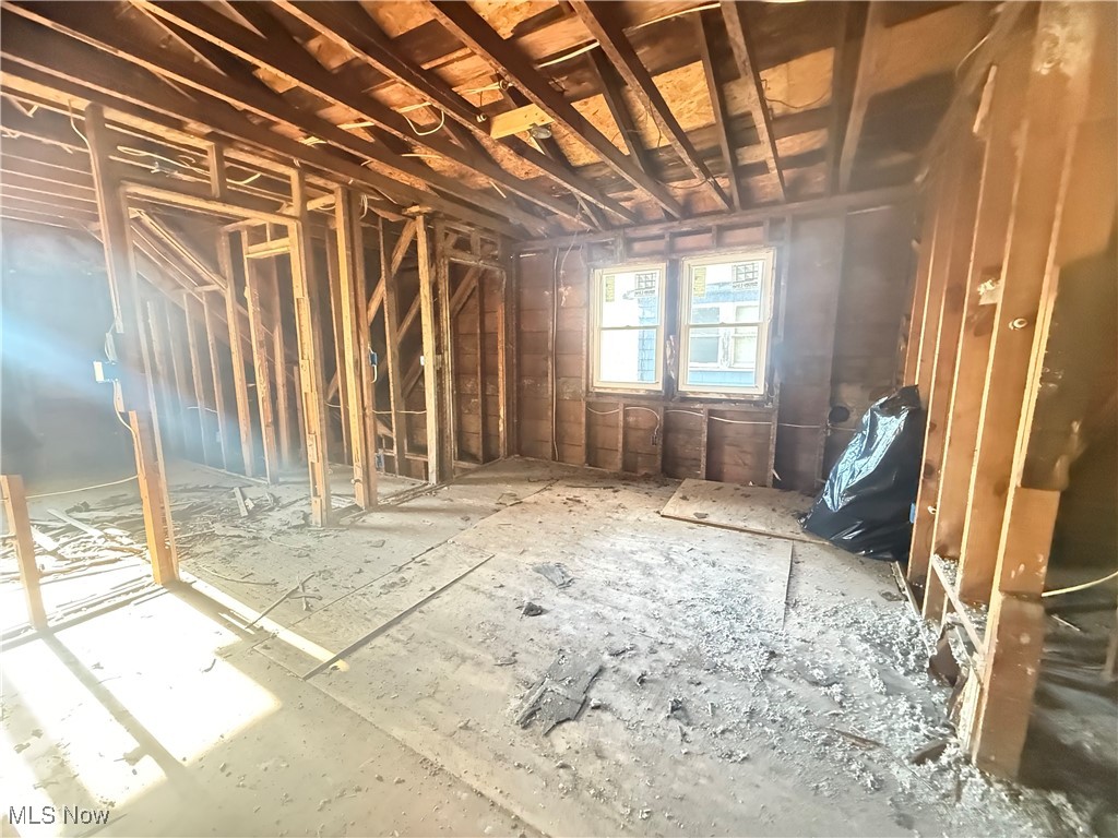 Euclid Lawn - Residential Income