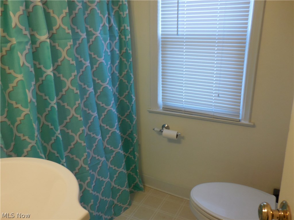 Utopia Beach 04 - Residential