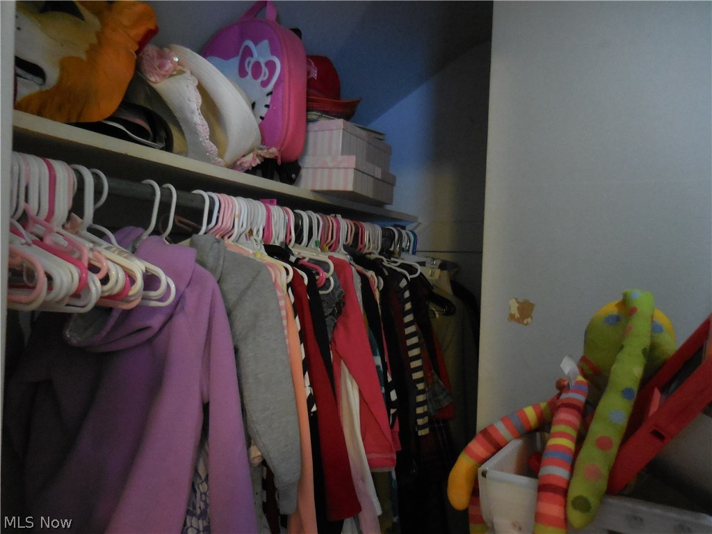 Utopia Beach 04 - Residential