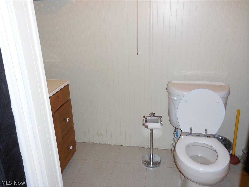 Utopia Beach 04 - Residential