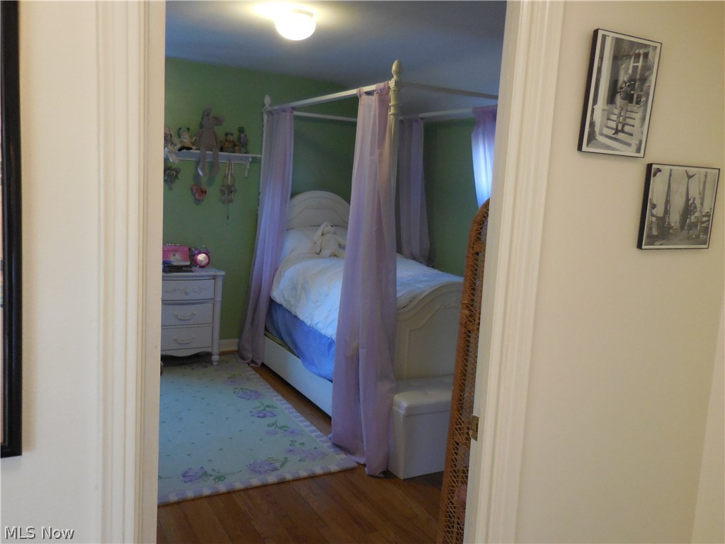 Utopia Beach 04 - Residential