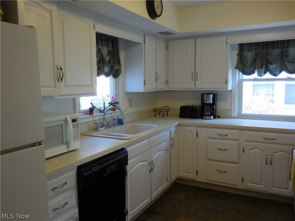 Utopia Beach 04 - Residential