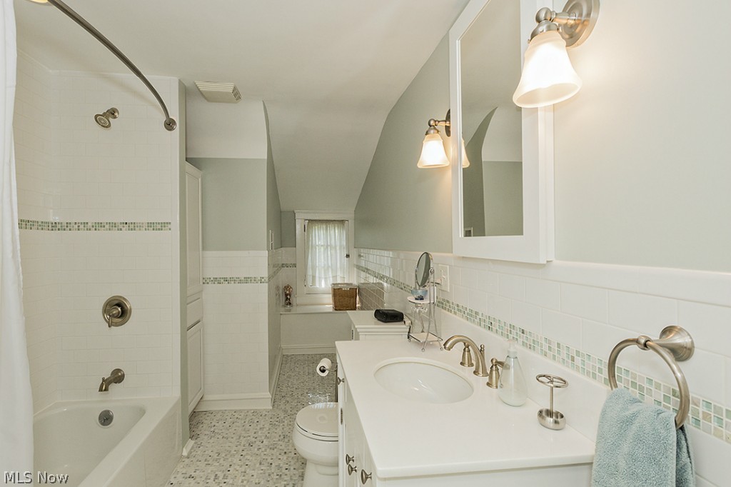 Chestnut Hills - Residential