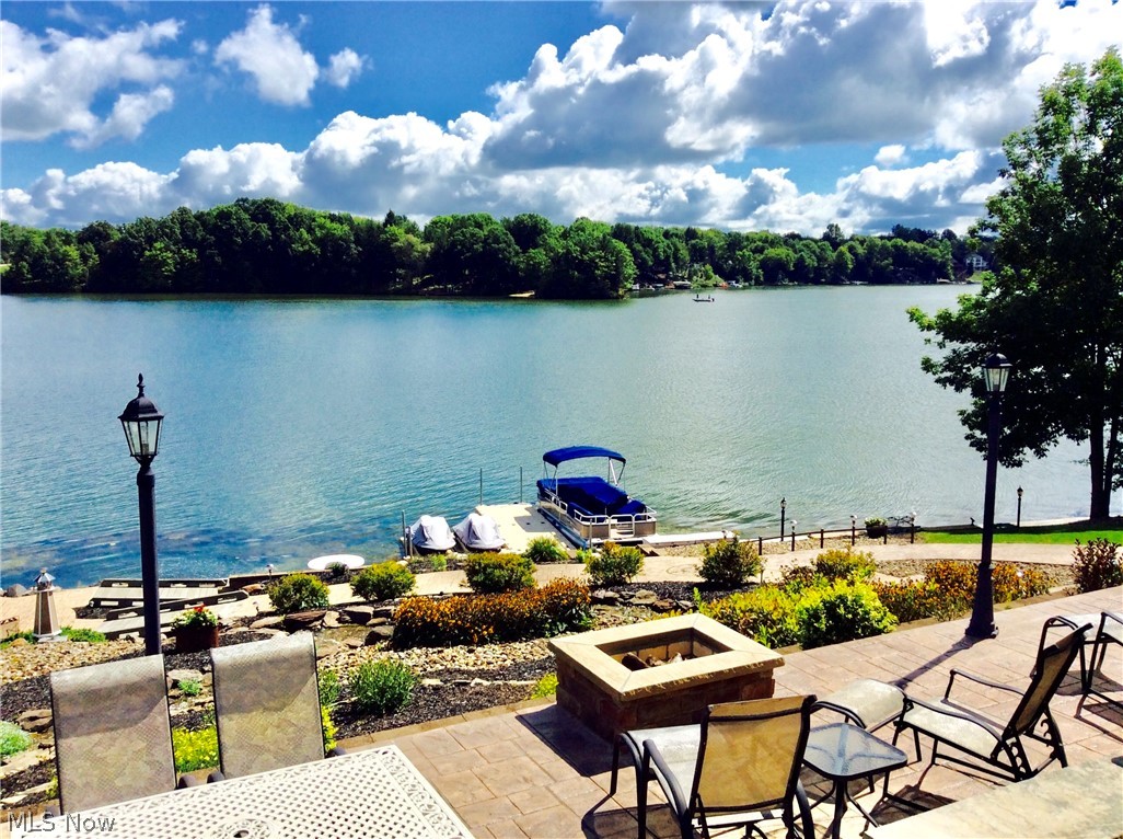 Roaming Rock 07 - Residential