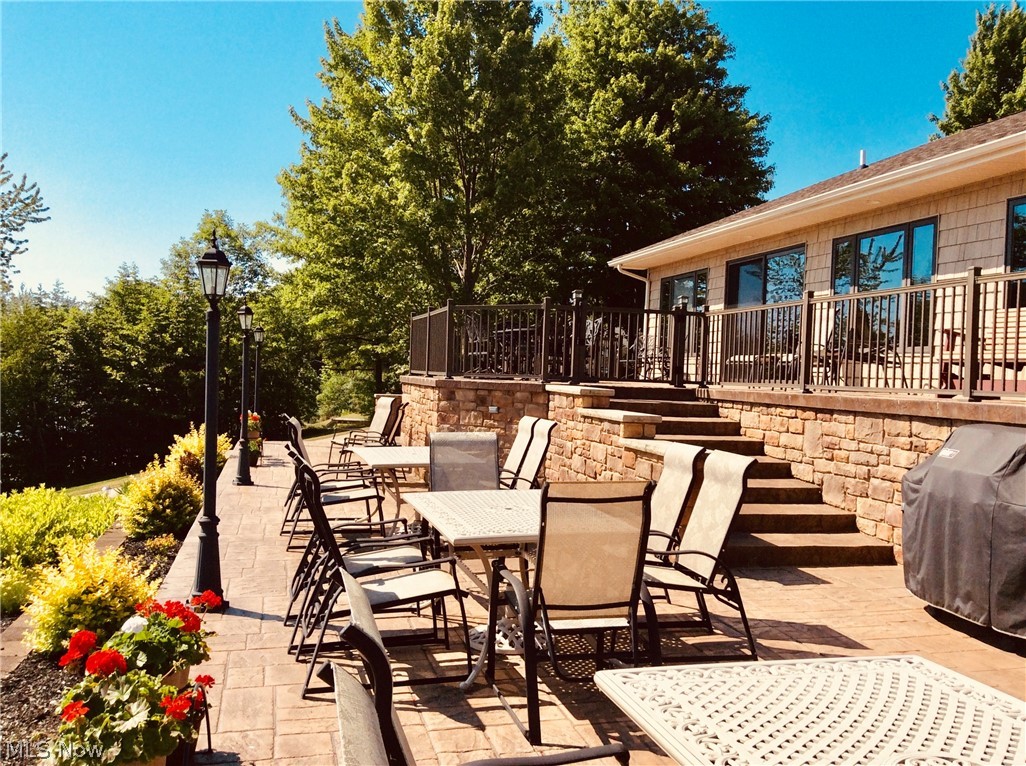 Roaming Rock 07 - Residential