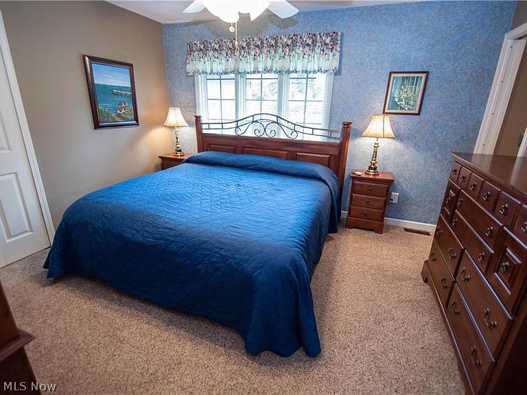 Roaming Rock 07 - Residential