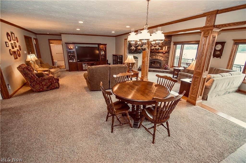 Roaming Rock 07 - Residential